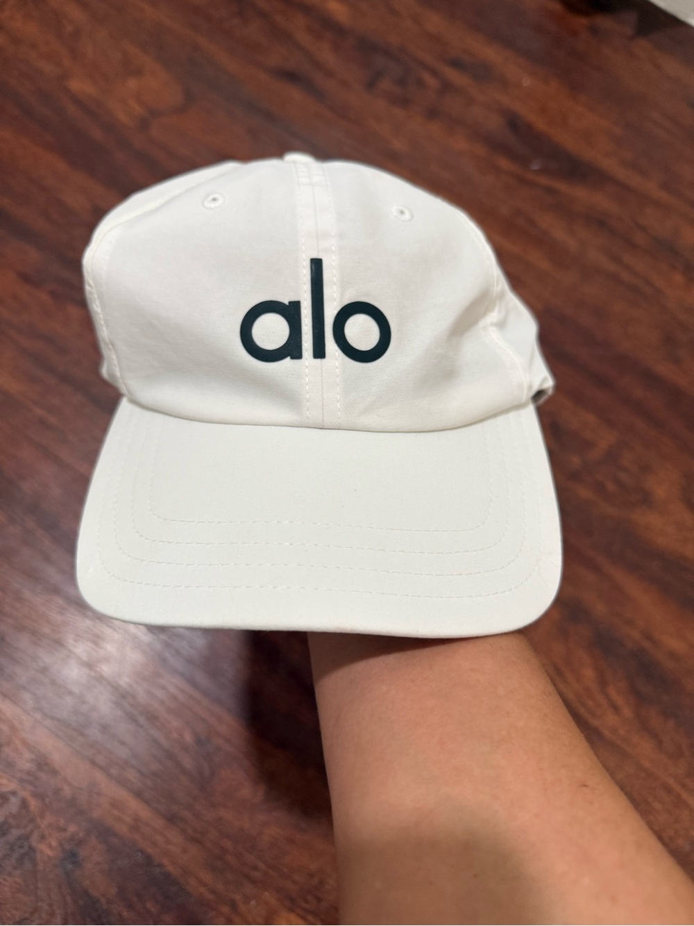 ALO Yoga White Logo Baseball Cap